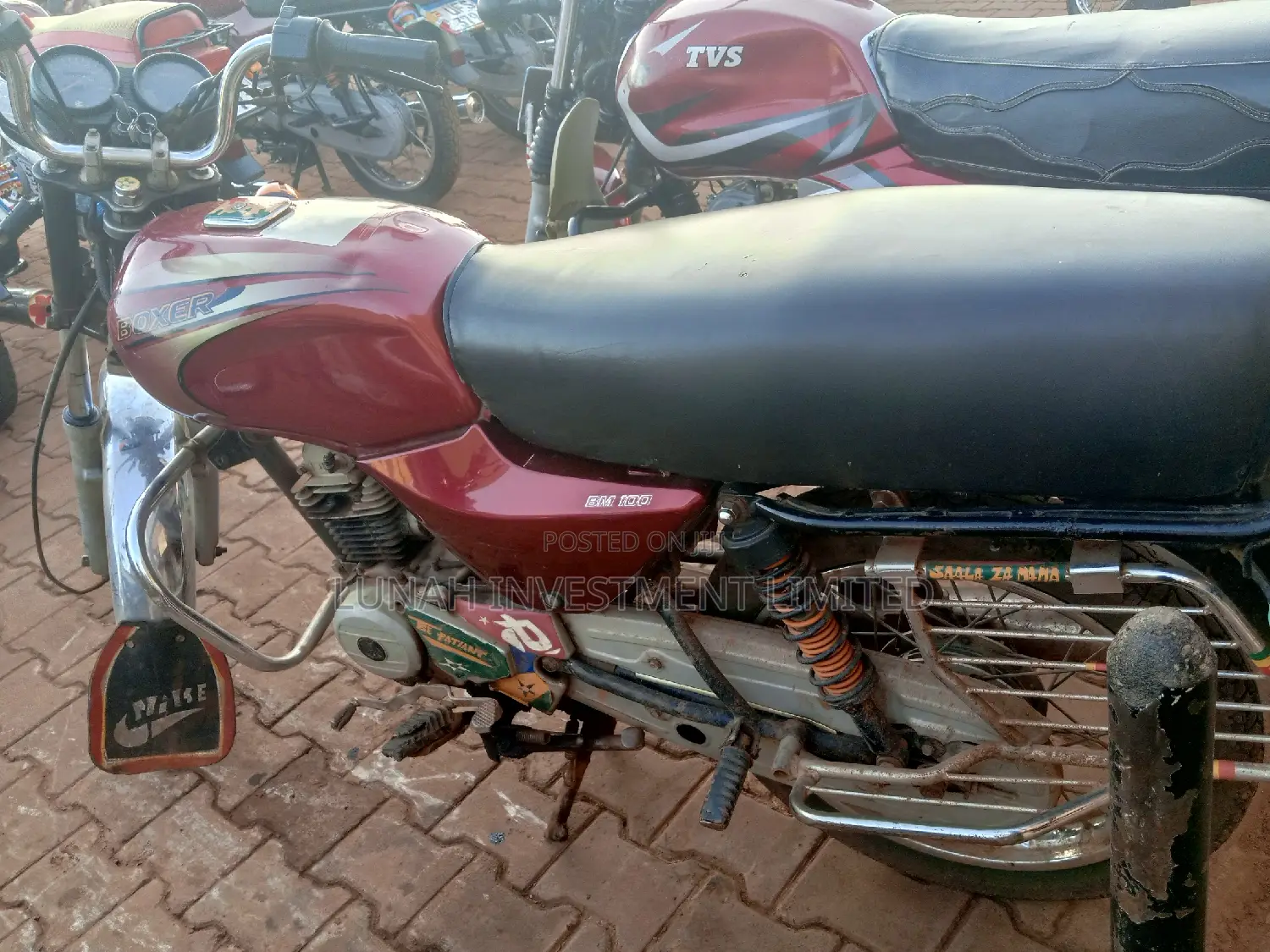 Bajaj Boxer 100 2020 Red