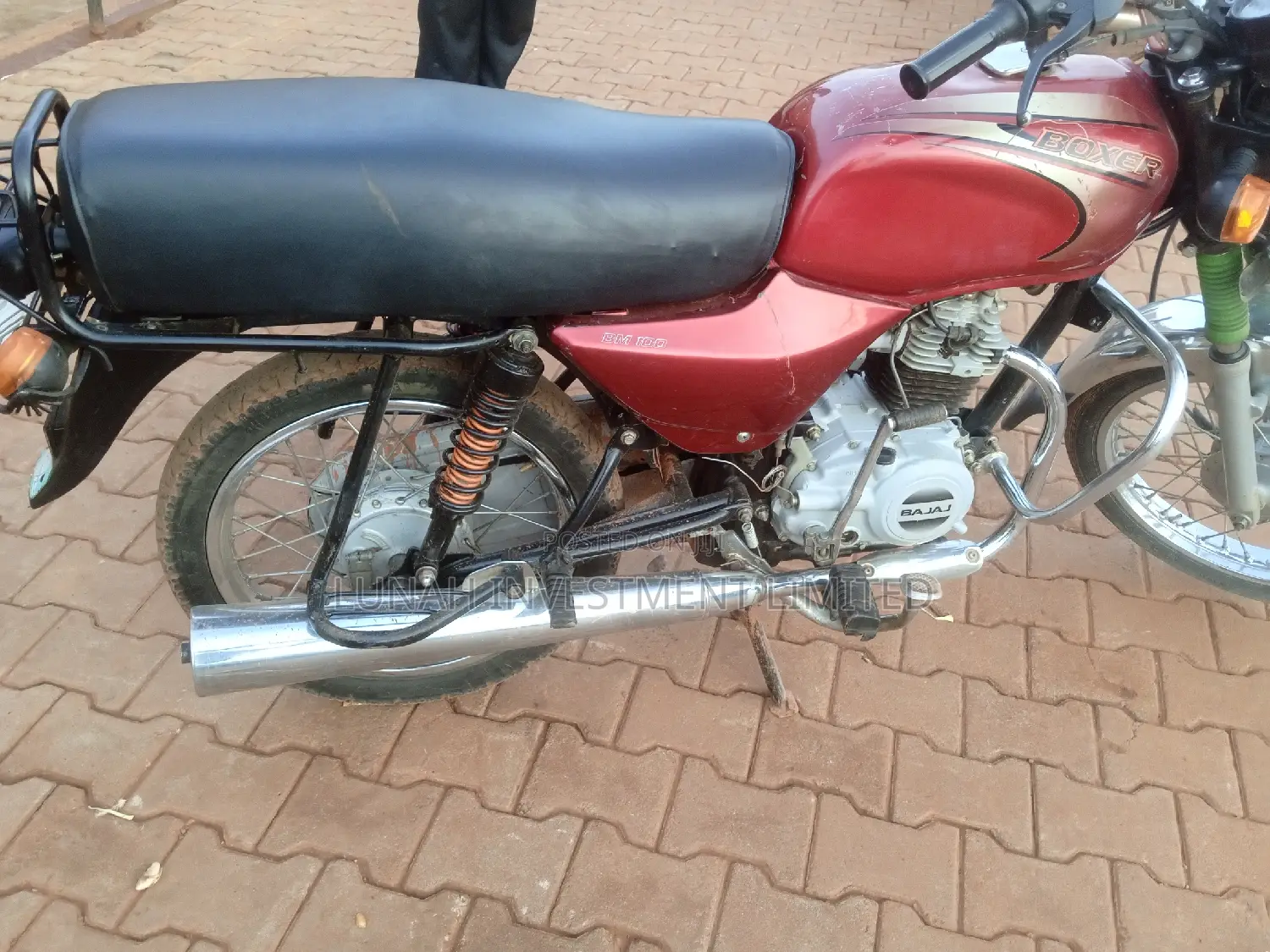 Bajaj Boxer 100 2023 Red
