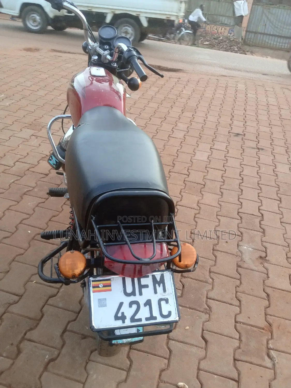 Bajaj Boxer 100 2023 Red