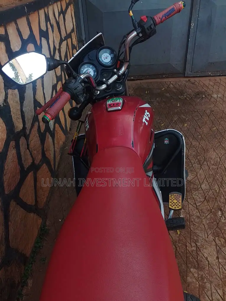 TVS HLX 125 2024 Red