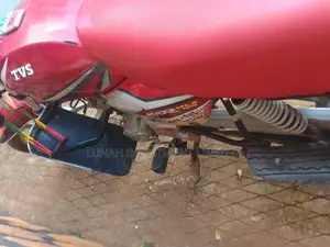 TVS HLX 125 2024 Red