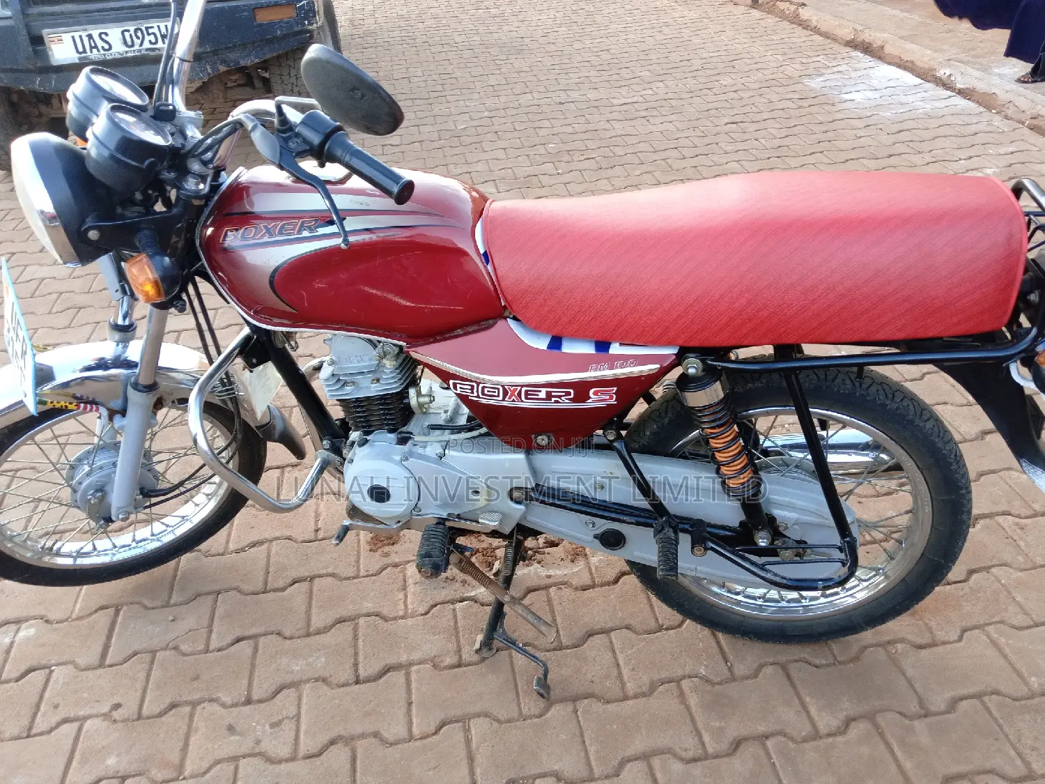 Bajaj Boxer 100 2022 Red