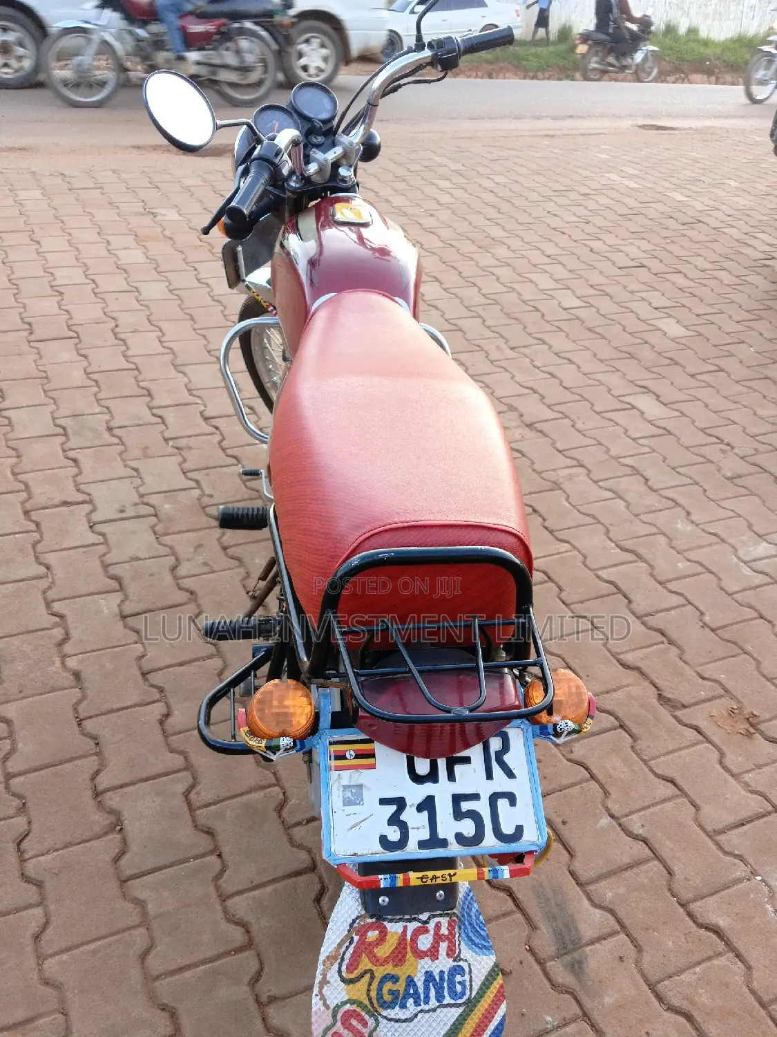 Bajaj Boxer 100 2022 Red