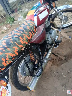 Bajaj Boxer 100 2020 Red