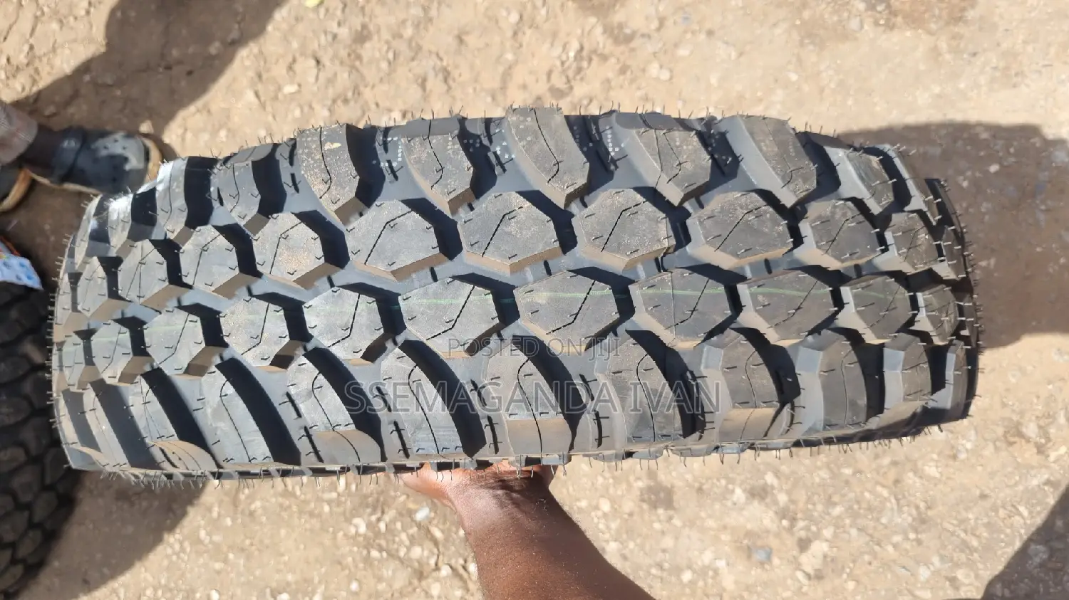 235/85r16 Mt200