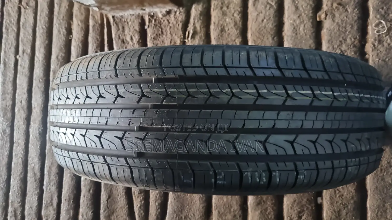 235/65r18 Grand Tourer H/T