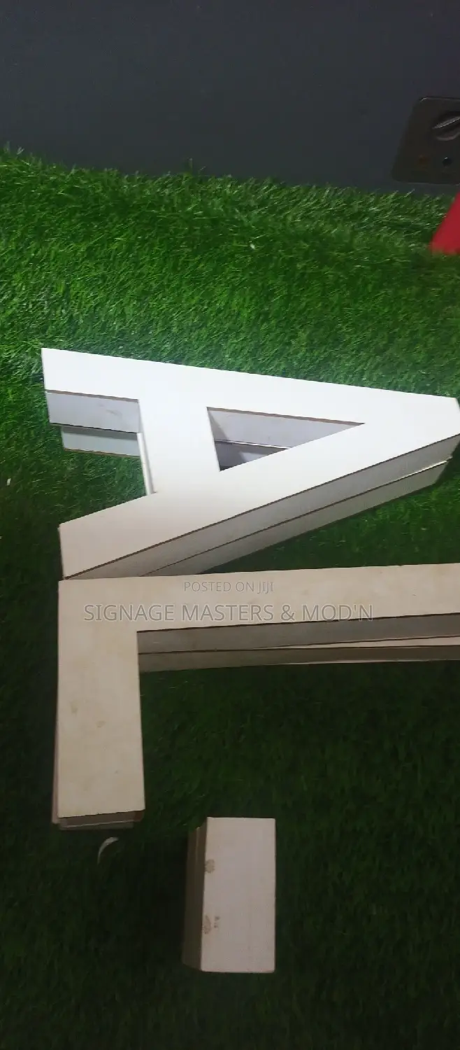 Non Lighting 3D Letters