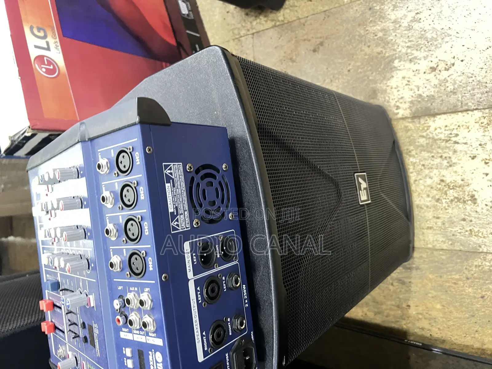 Yamaha 4 Channel Mixer Plus 12” EV Top