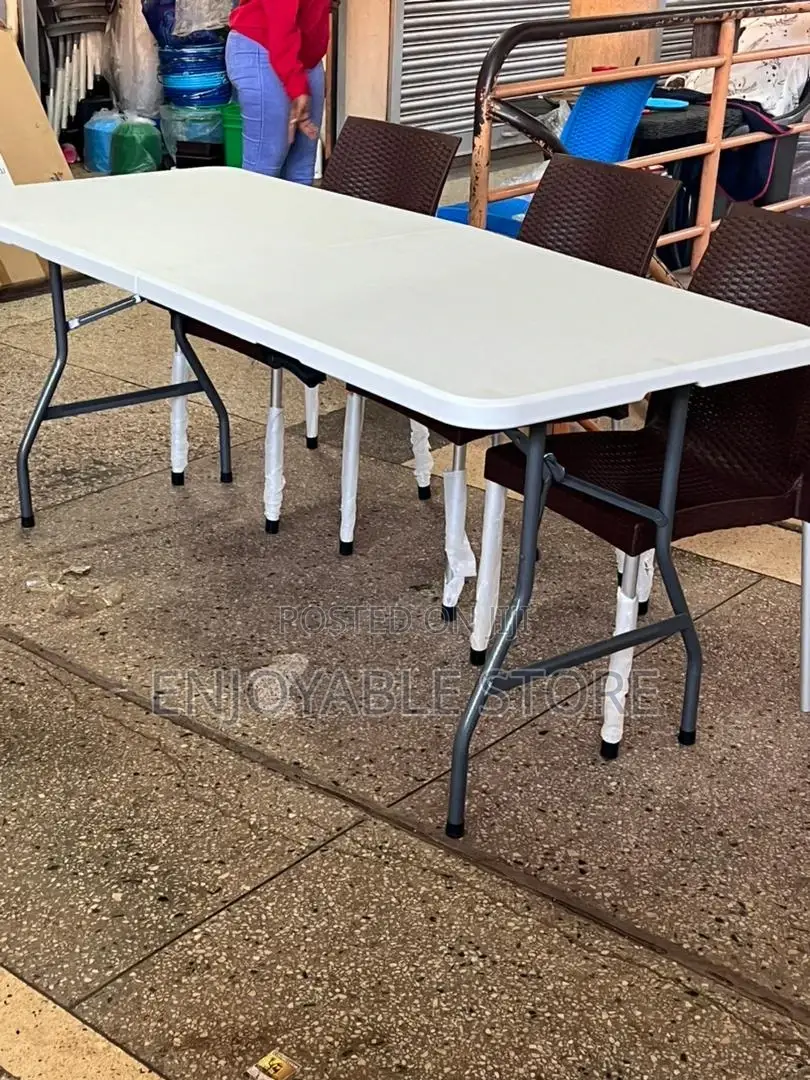 Foldable Table Brand New