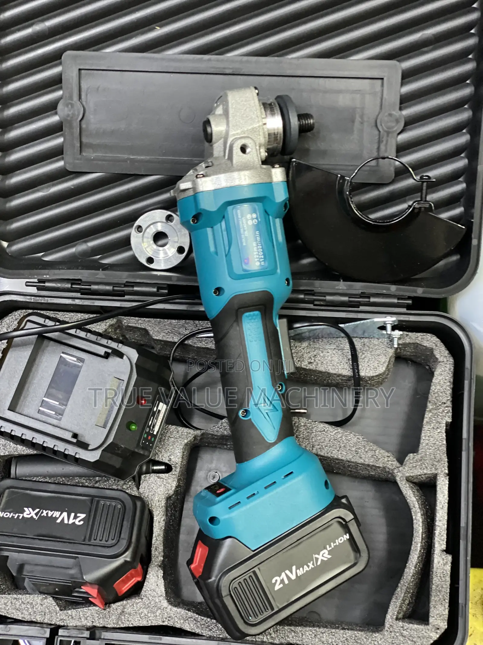 Cordless Grinder With Two Batteries