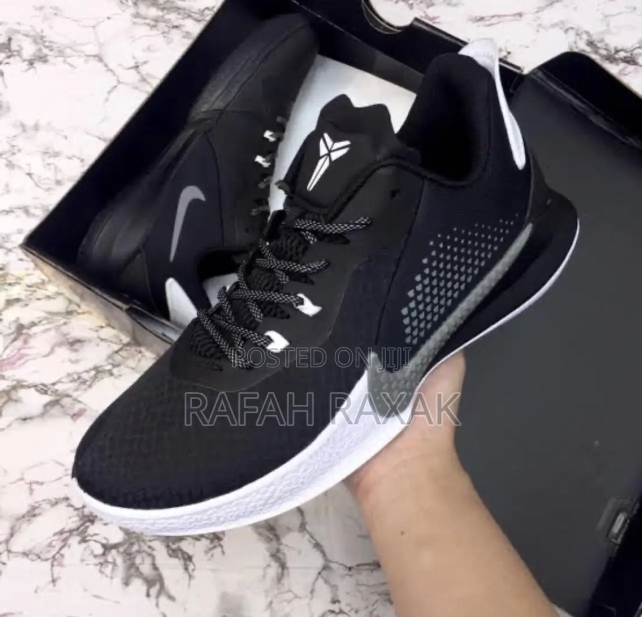 Original Nike Kobe Mamba Fury Basketball Sneakers