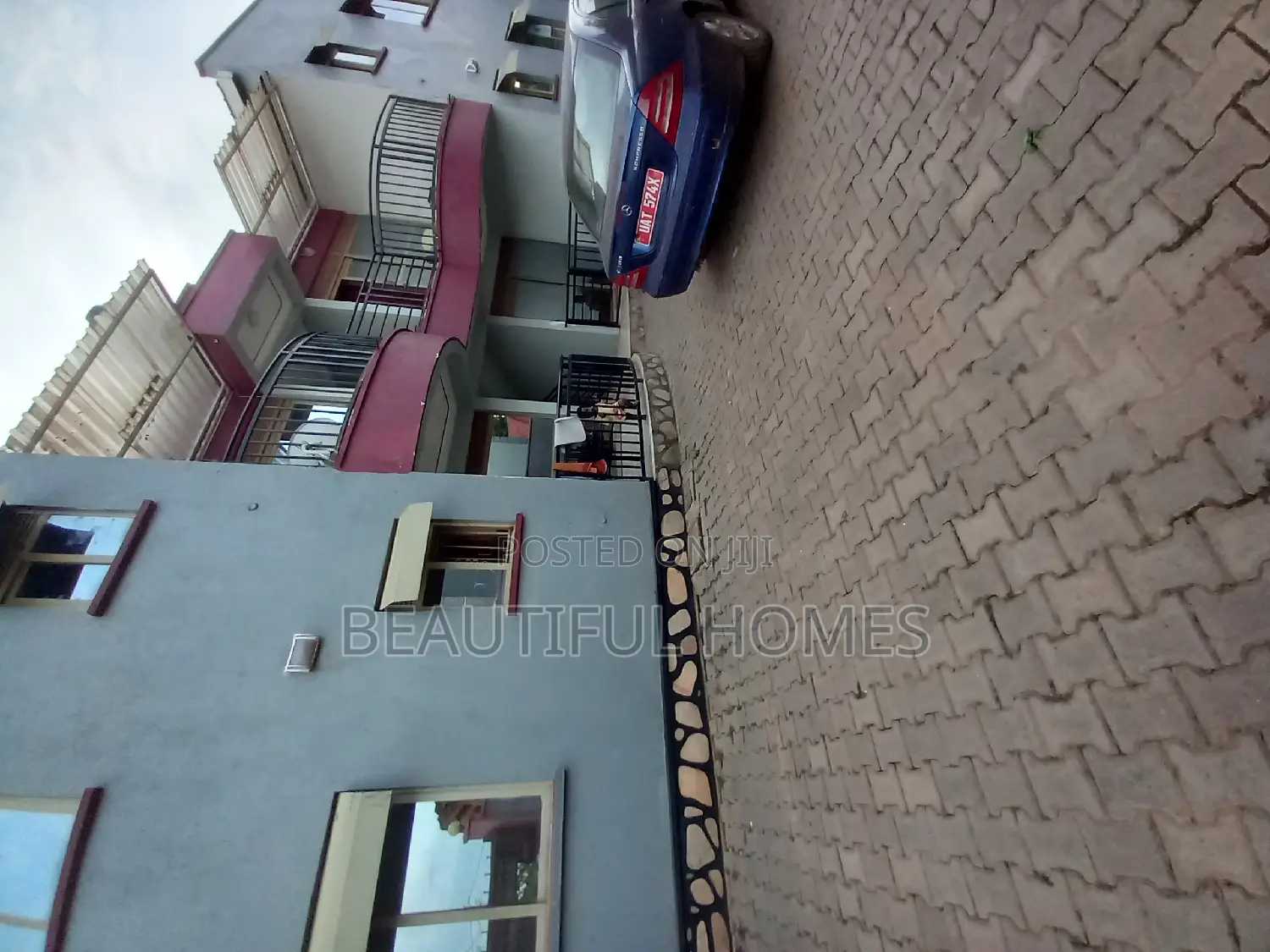 Furnished 2bdrm Apartment in Kira for sale