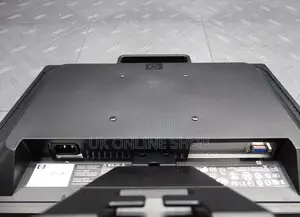HP Le1901w 19in LCD Monitor 1440 X 900 Widescreen VGA