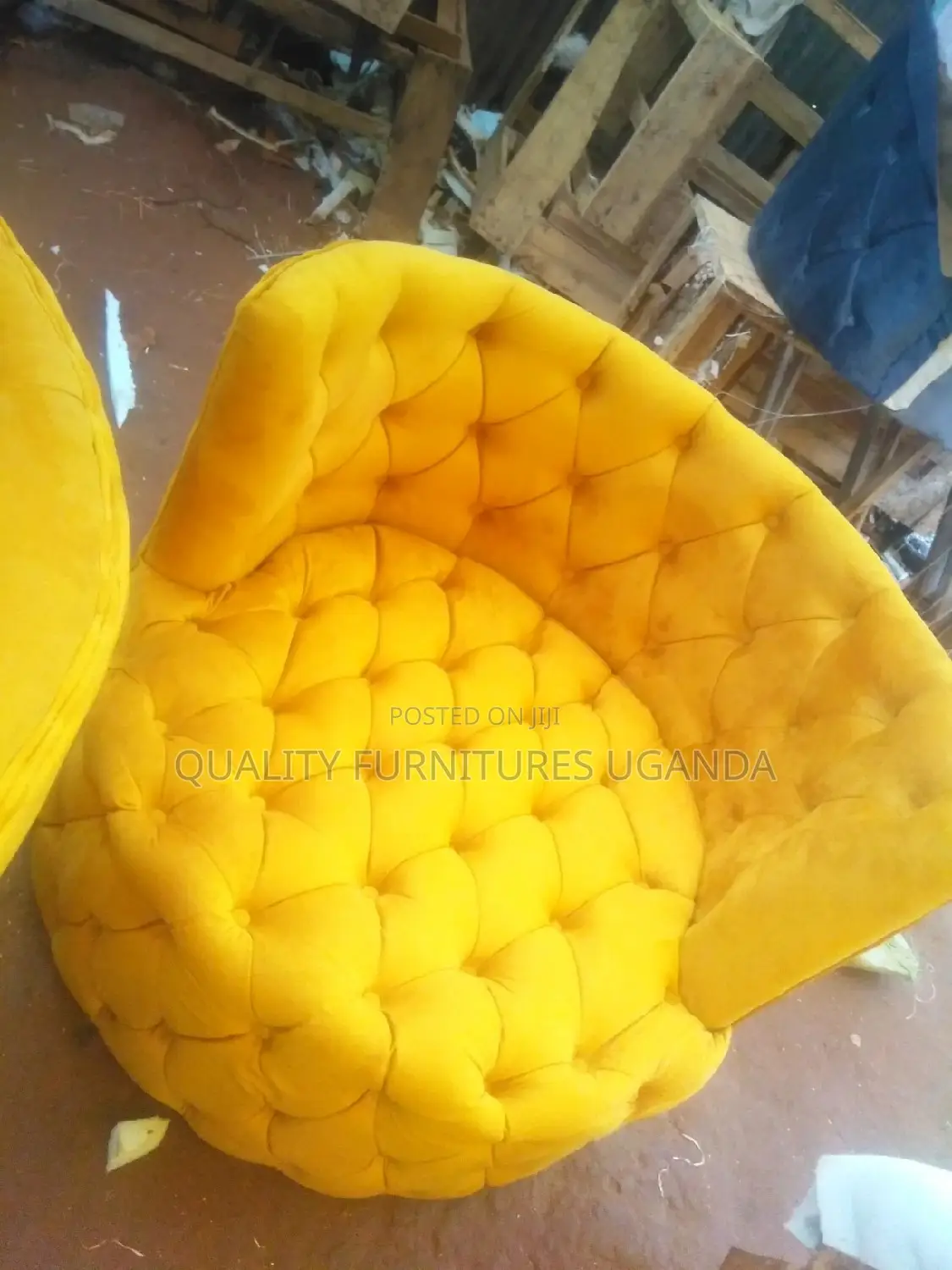 Single Seater Tufted Chair