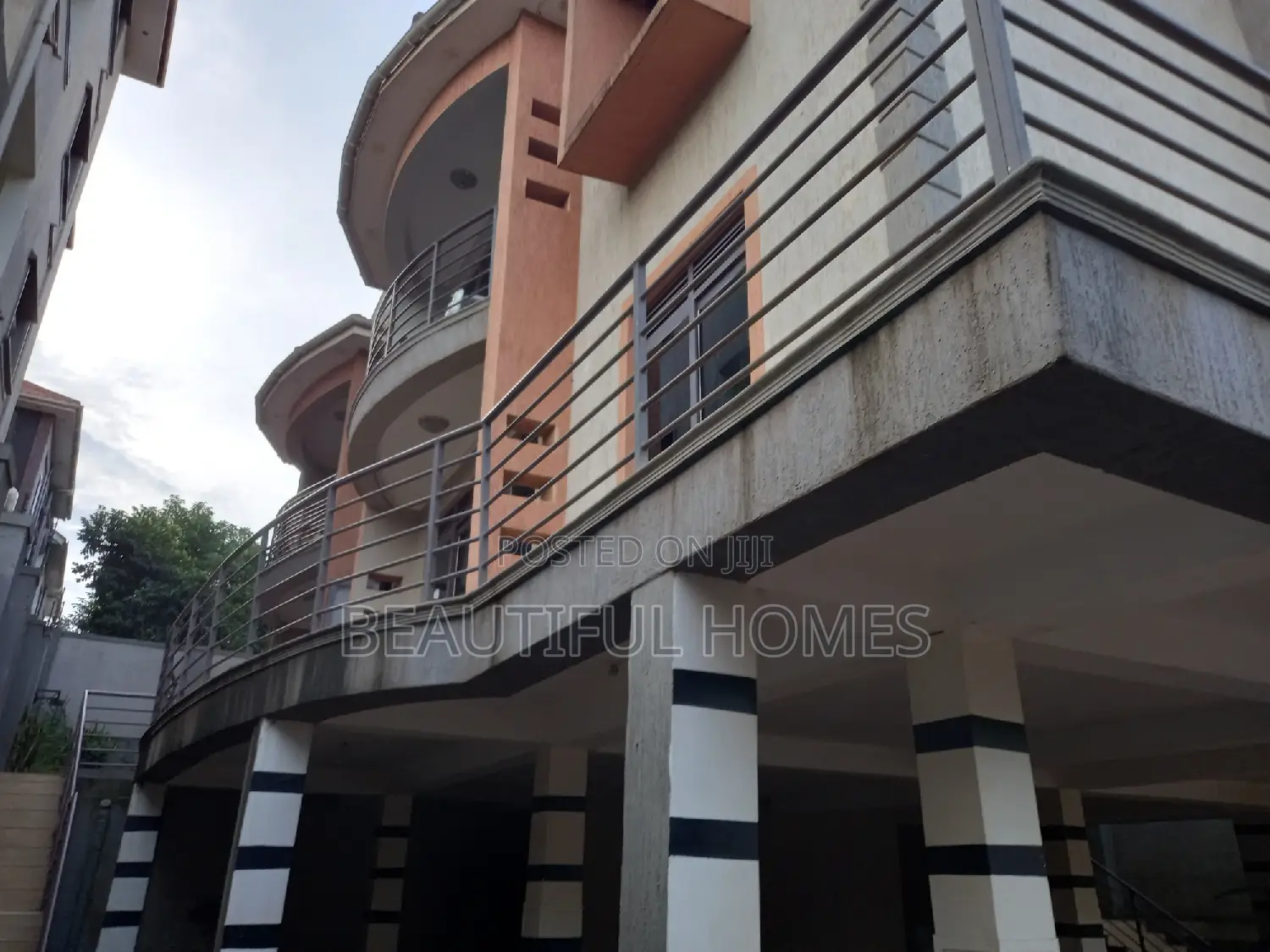 Furnished 3bdrm Apartment in Namugongo, Central Division for sale