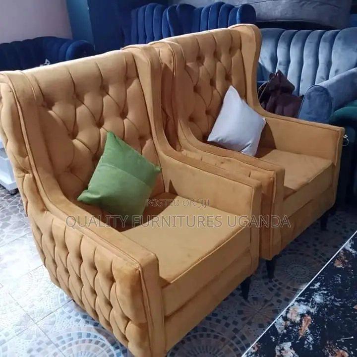 Single Seater Tufted Chair