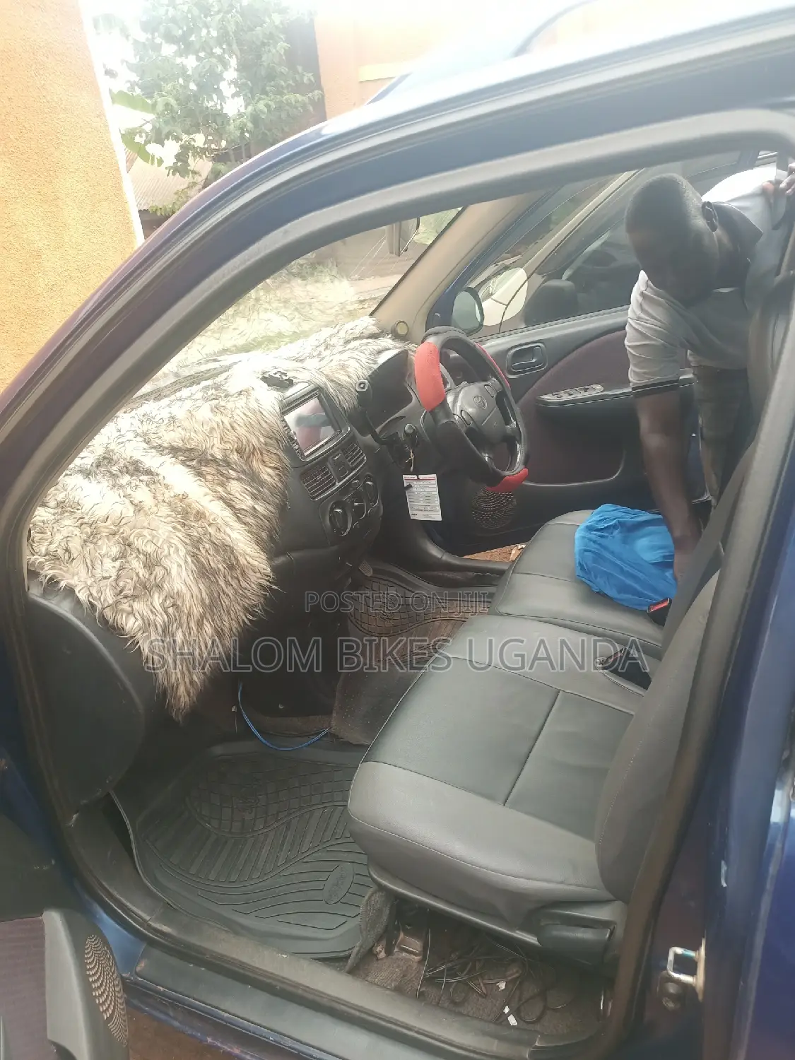 Toyota Raum 2004 Blue