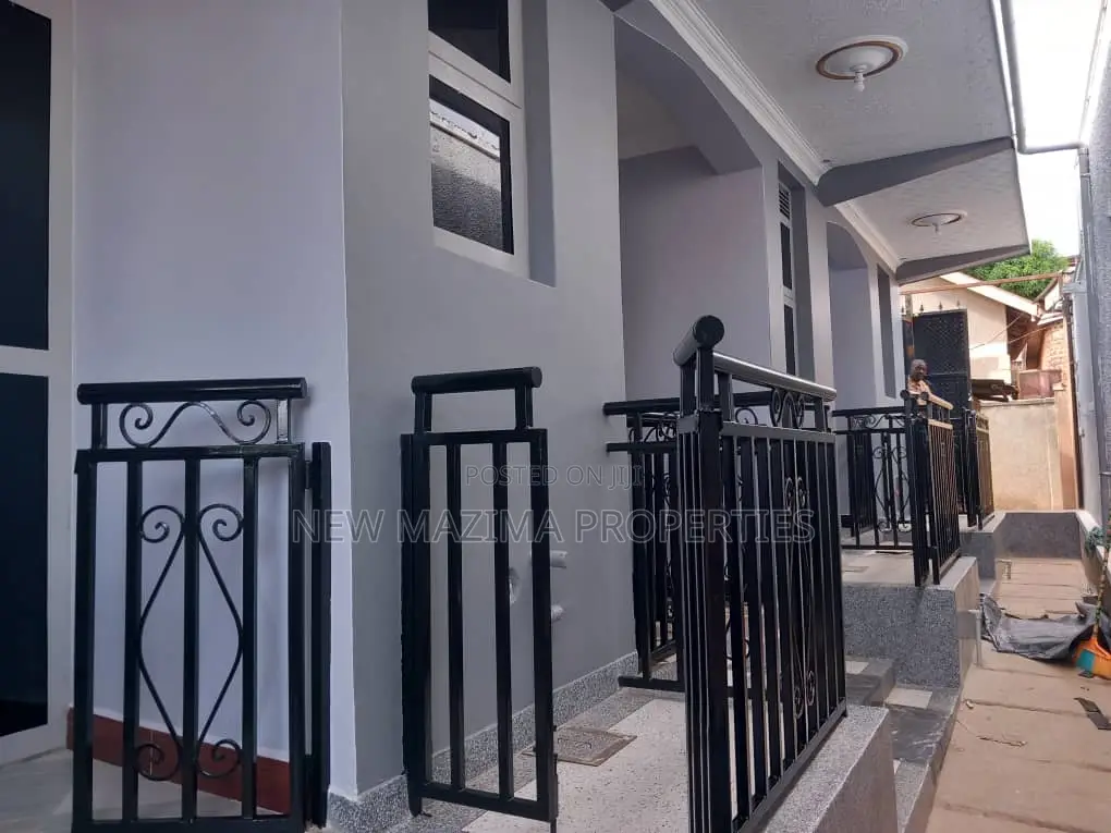 1bdrm Apartment in Konge Boston, Division A for rent