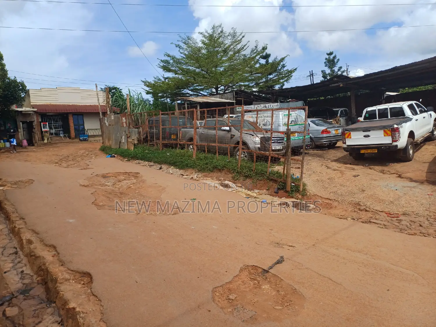 Very Beautiful Plot on Quicksale in the Heart of Kibuli Town