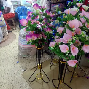 Decorative Flower Stand Plus Flowers