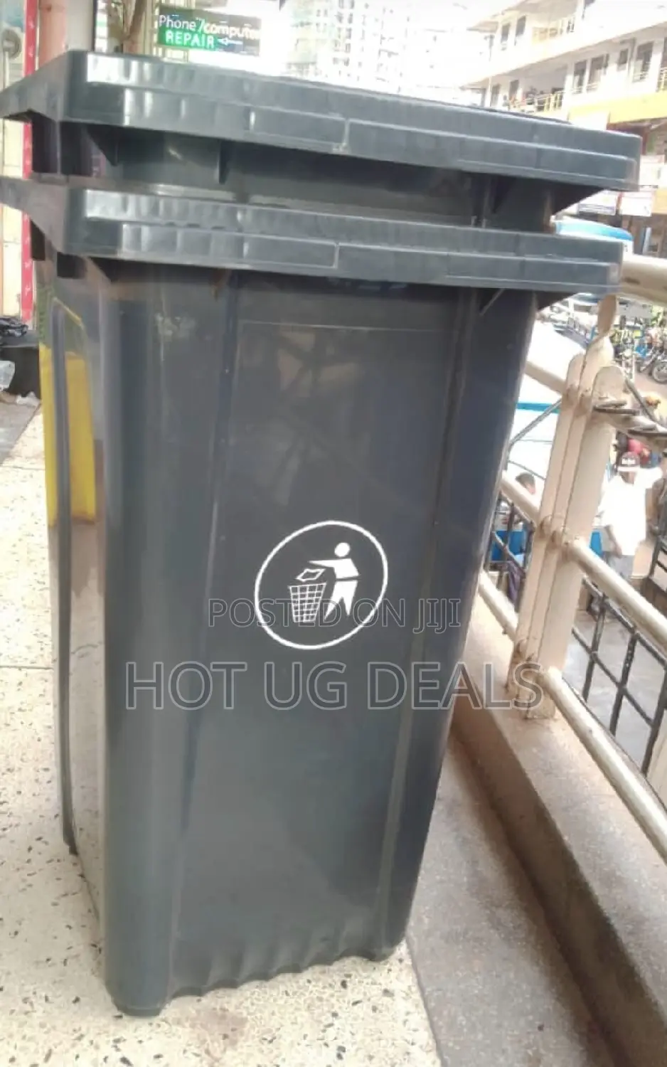 Outdoor 240l Plastic Dustbin Waste Bin