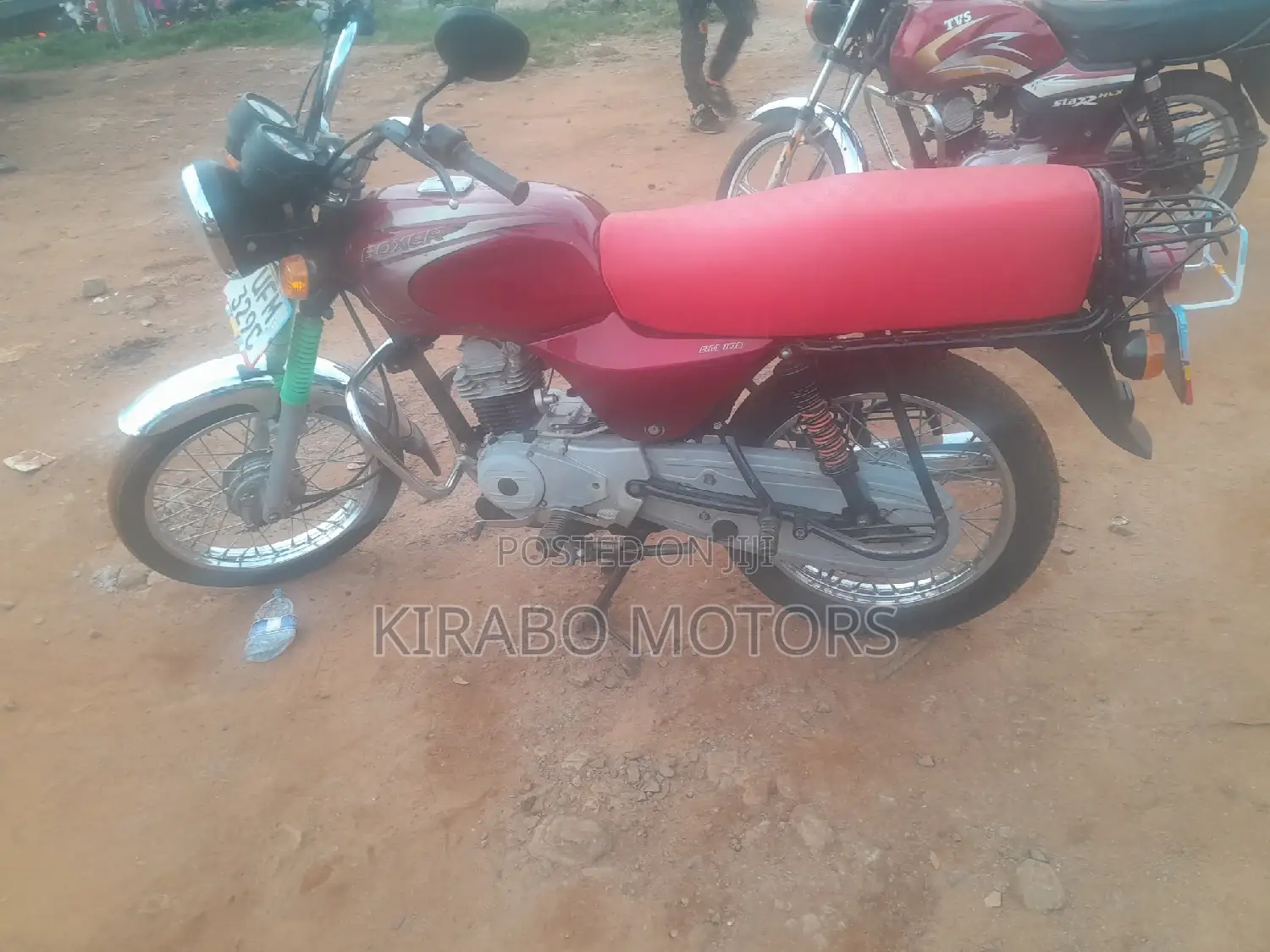 Bajaj Boxer 100 2024 Red