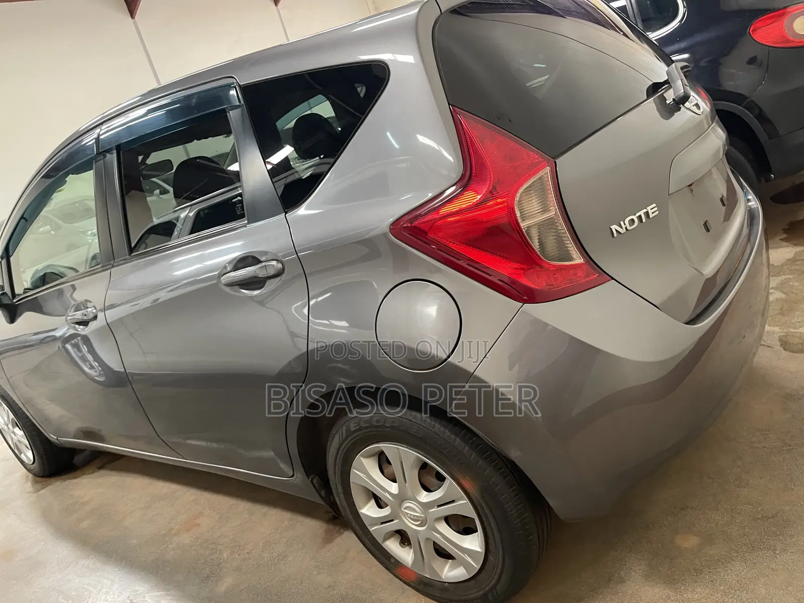 Nissan Note 1.6 Petrol 2011 Gray