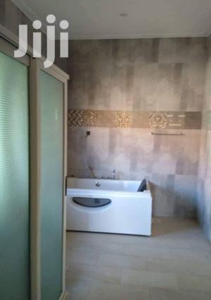 Stunning Flat In Kyariwajara For Sale