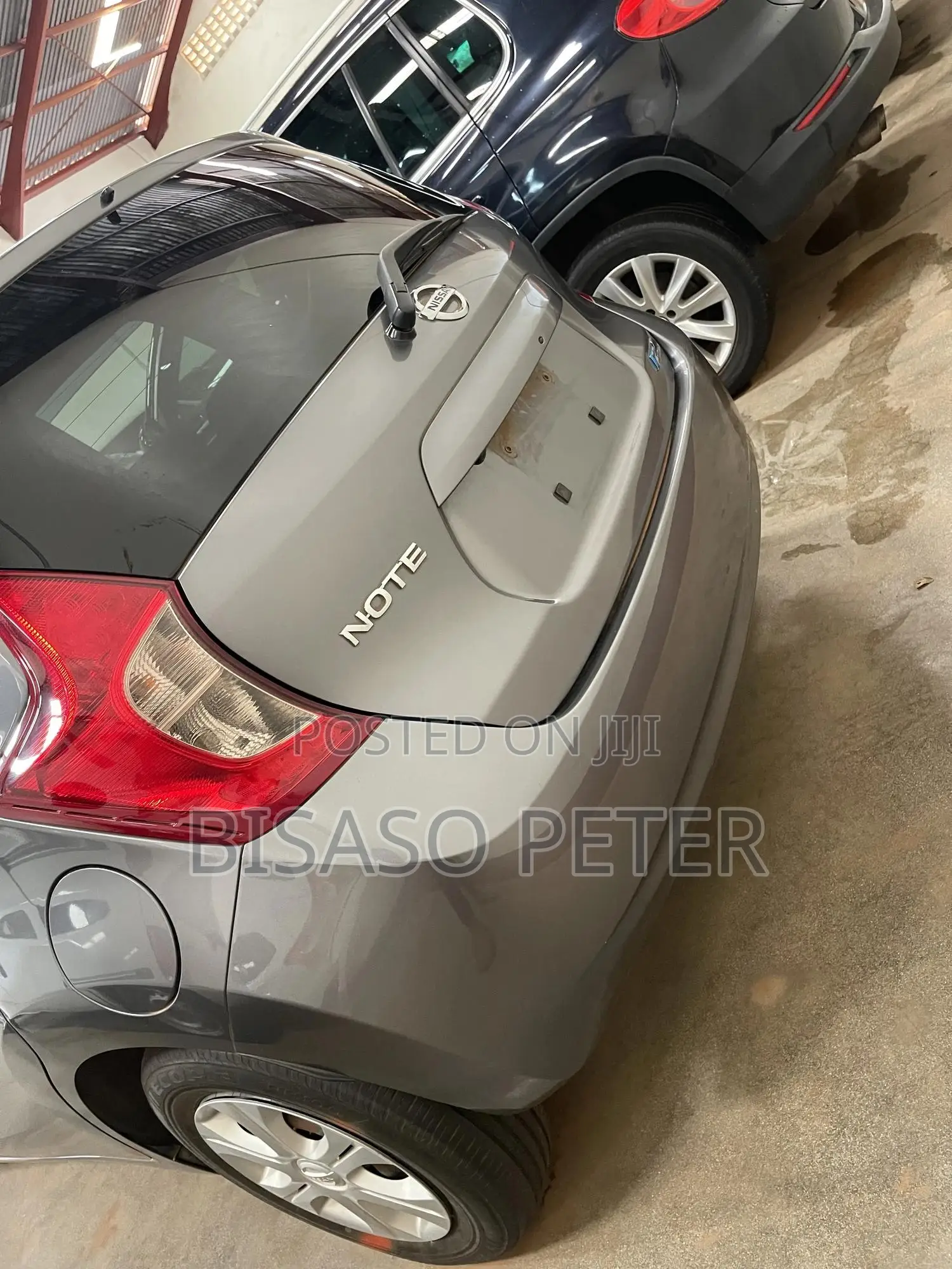 Nissan Note 1.6 Petrol 2011 Gray