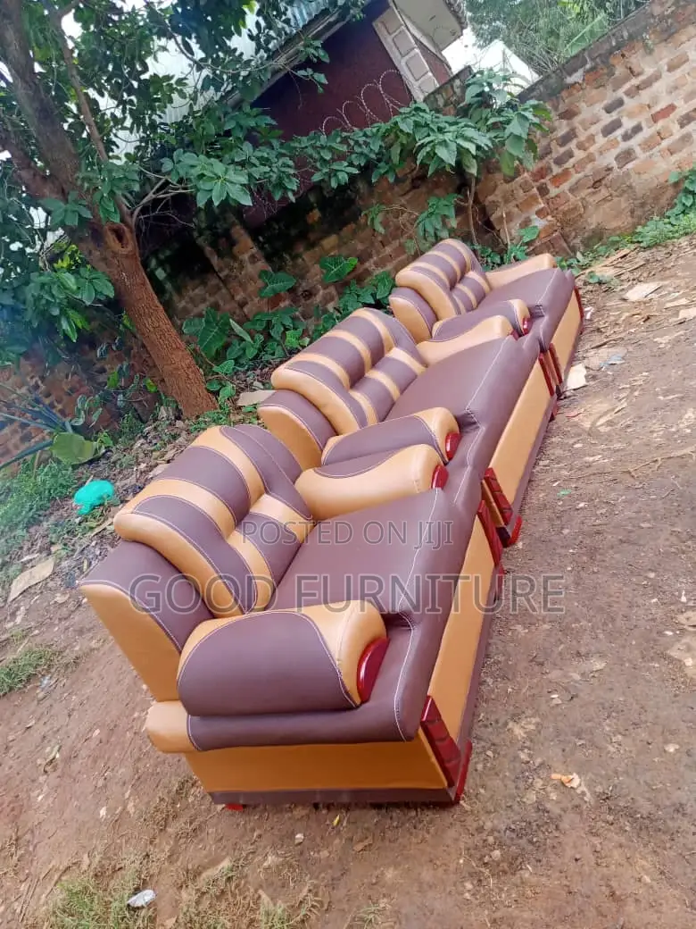 Lovely Five Seaters Sofas Set