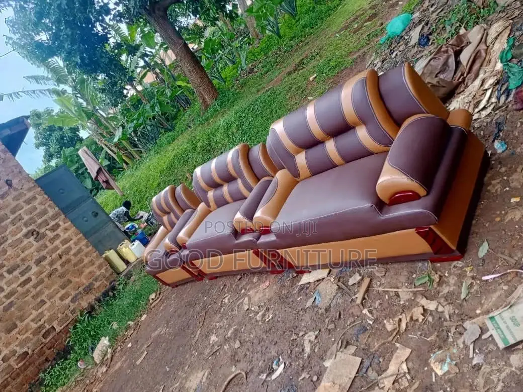 Lovely Five Seaters Sofas Set