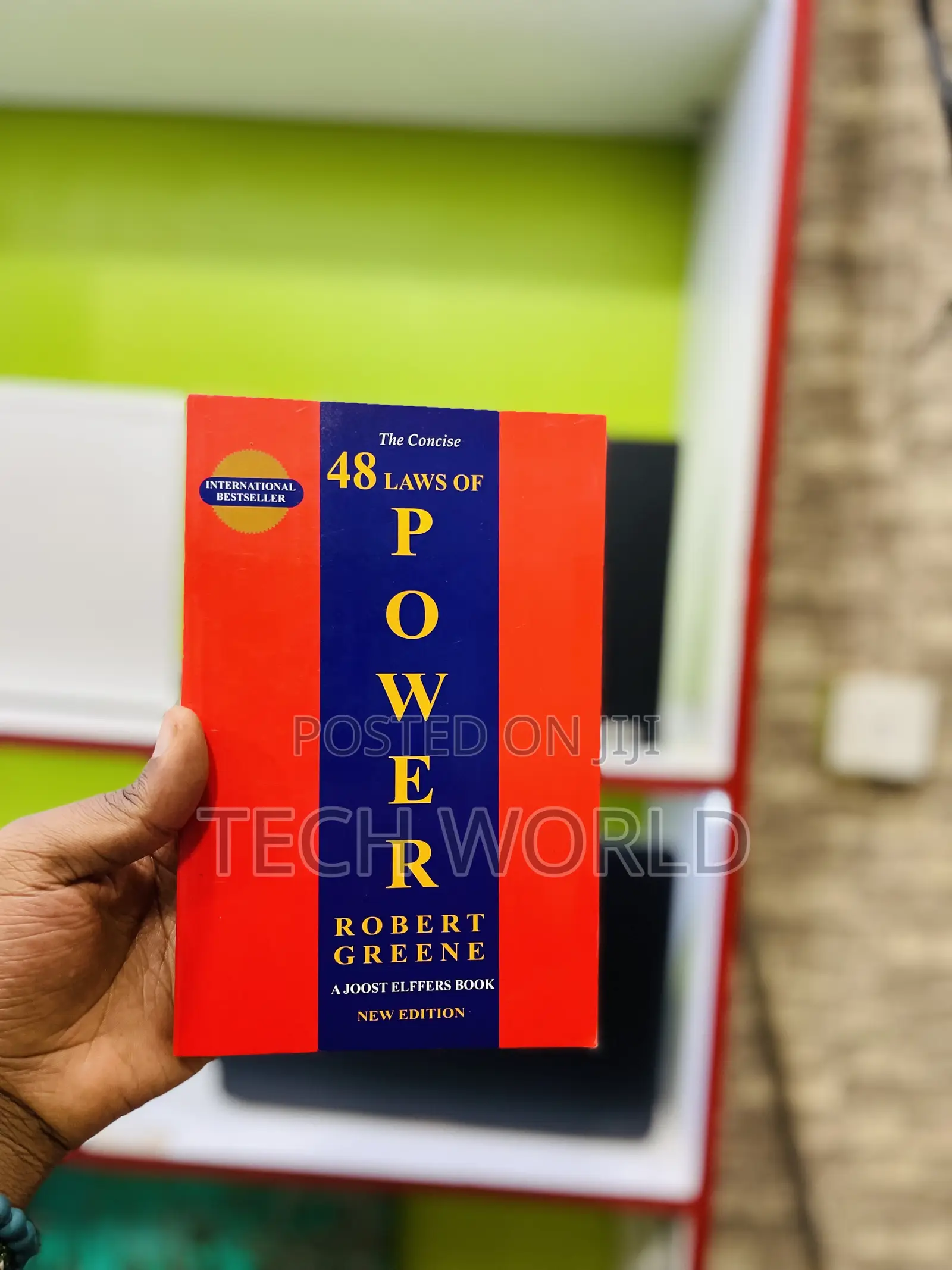48 Laws of Power. (1)