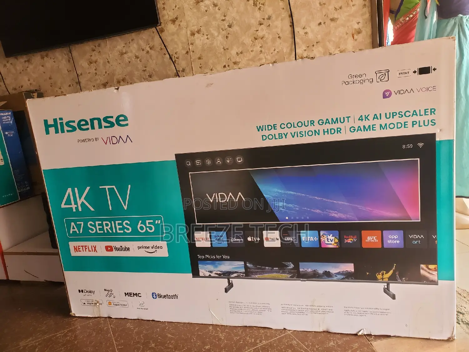 Boxed Hisense Smart 65"Inch