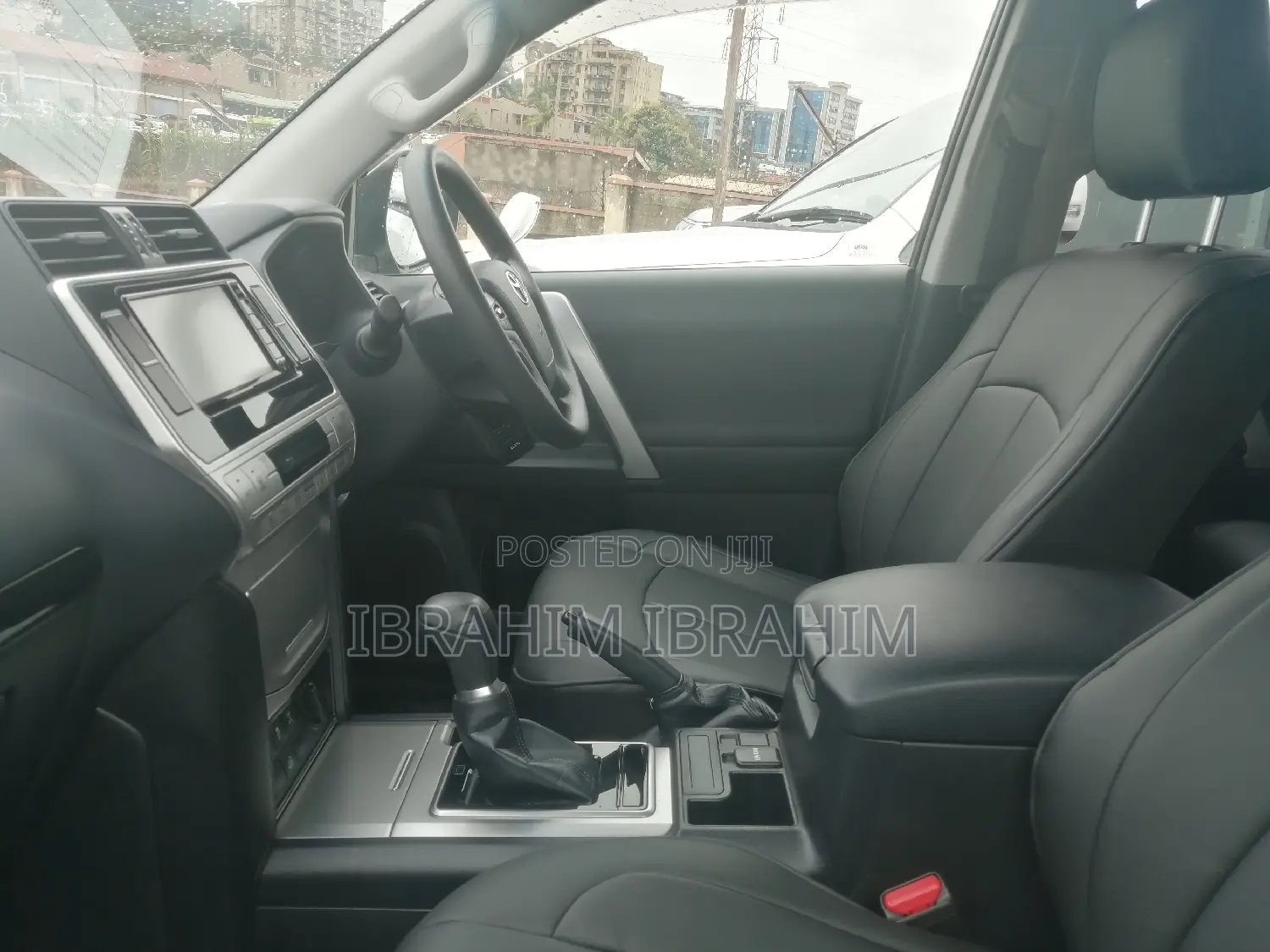 Toyota Land Cruiser Prado 2018 Silver