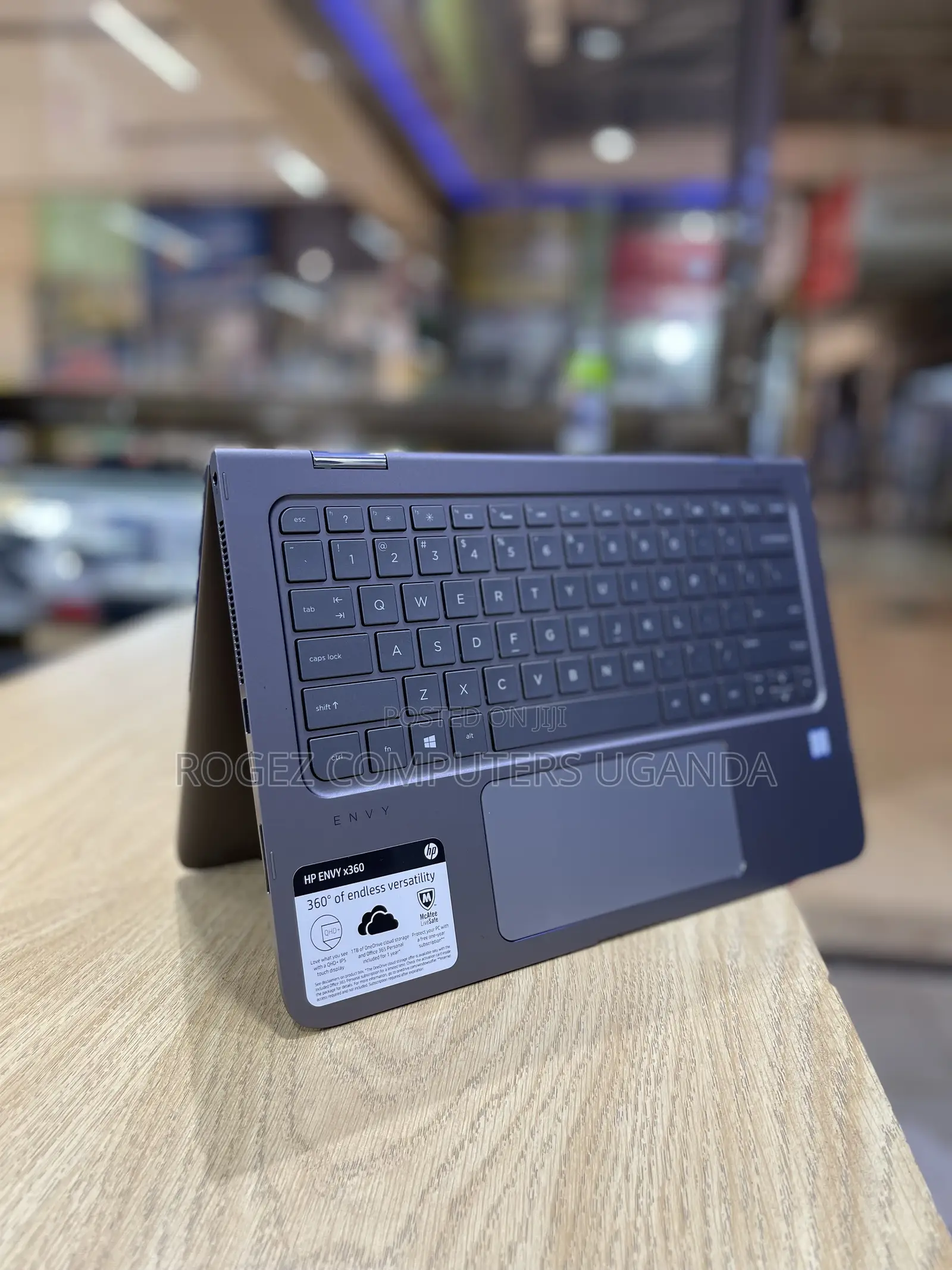 New Laptop HP Envy 13t 16GB Intel Core I7 SSD 256GB