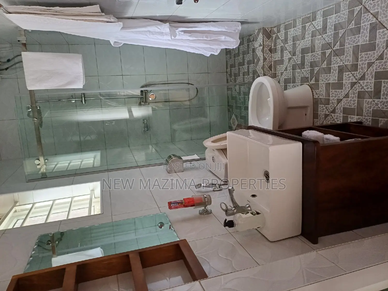 Furnished 1bdrm Apartment in Muyenga Heights, Division A for rent