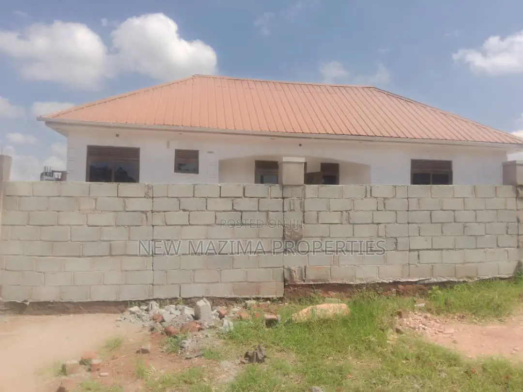 2bdrm House in Bulenga, Division A for sale
