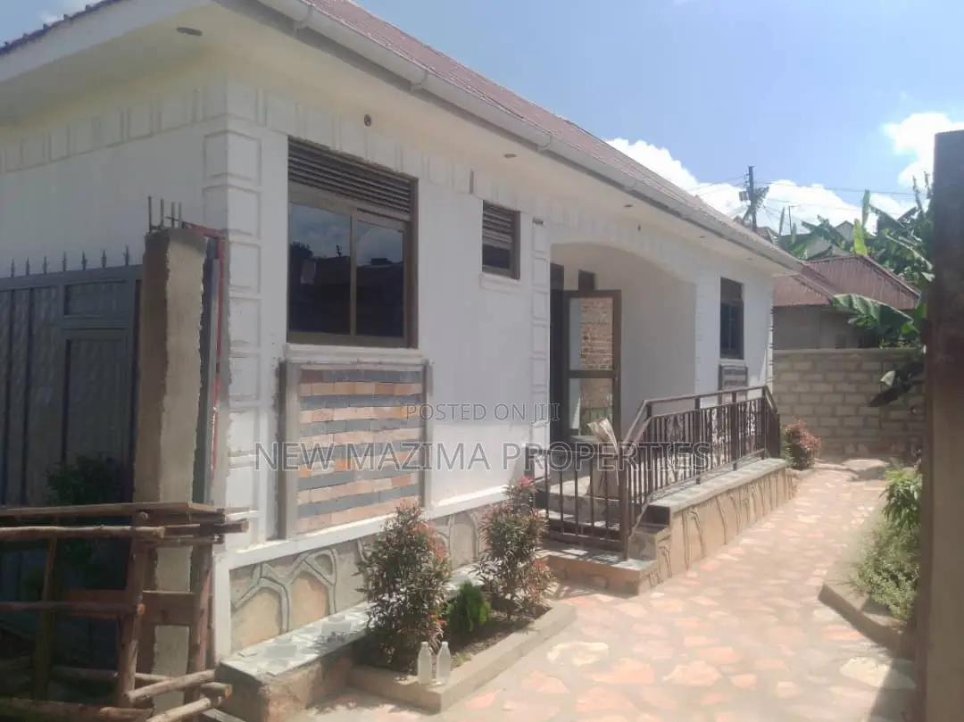 2bdrm House in Bulenga, Division A for sale