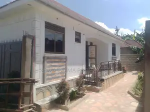 2bdrm House in Bulenga, Division A for sale