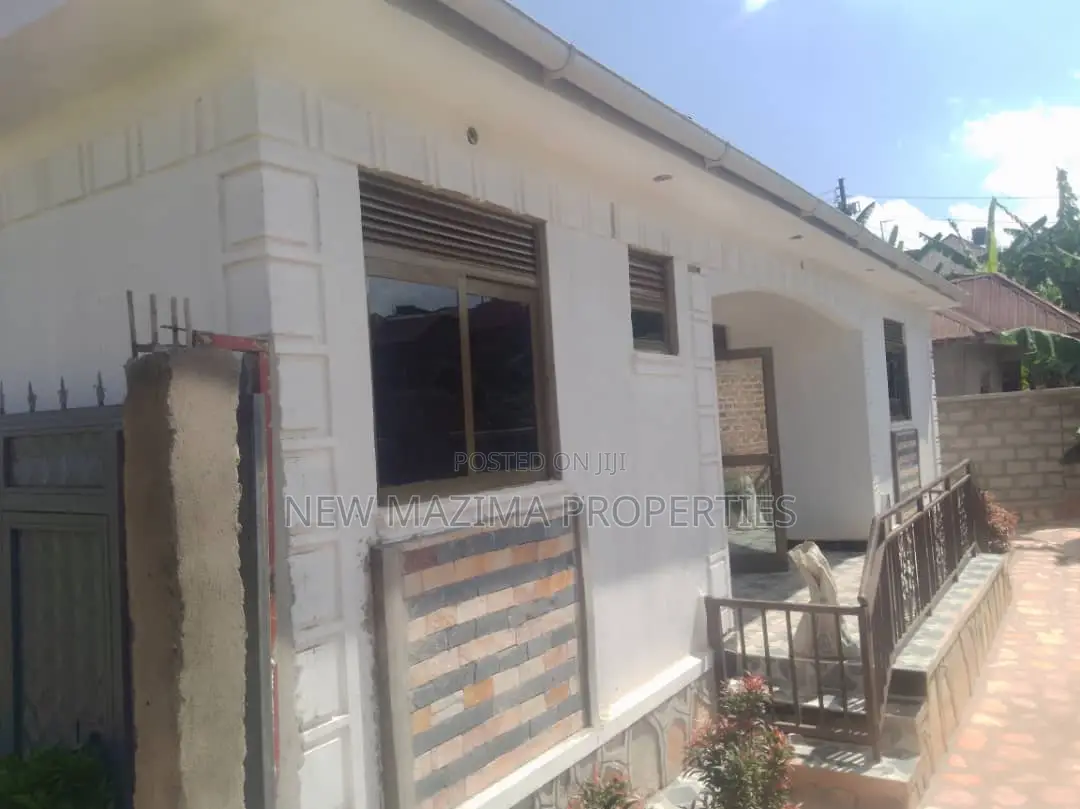 2bdrm House in Bulenga, Division A for sale