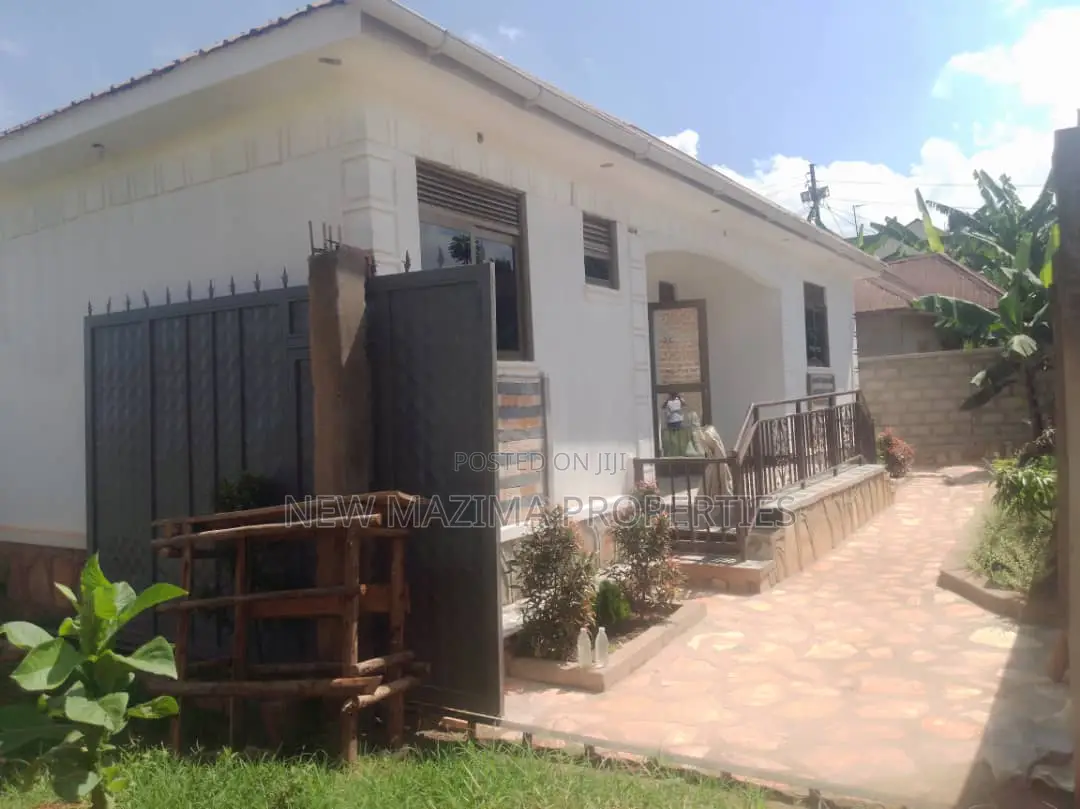 2bdrm House in Bulenga, Division A for sale
