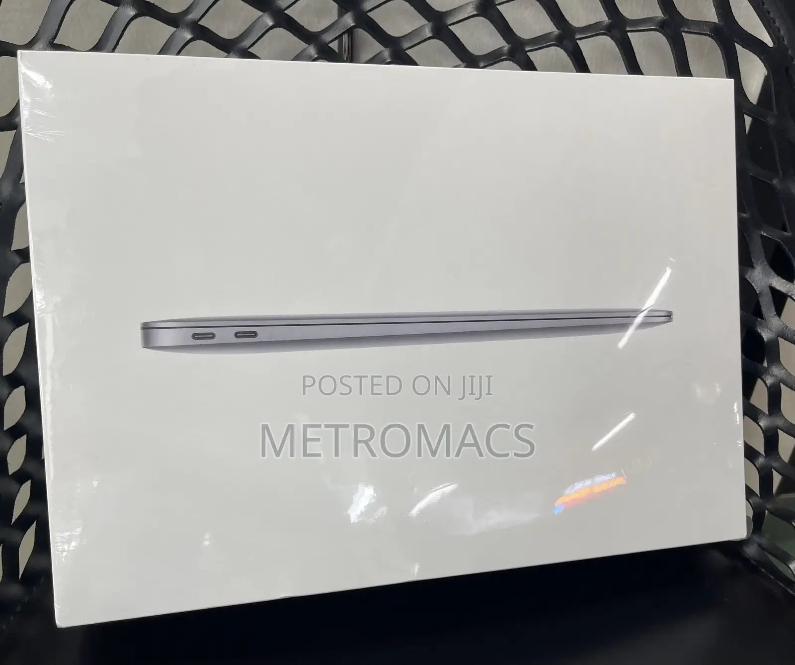 New Laptop Apple MacBook Air 2020 M1 8GB Apple M1 SSD 256GB