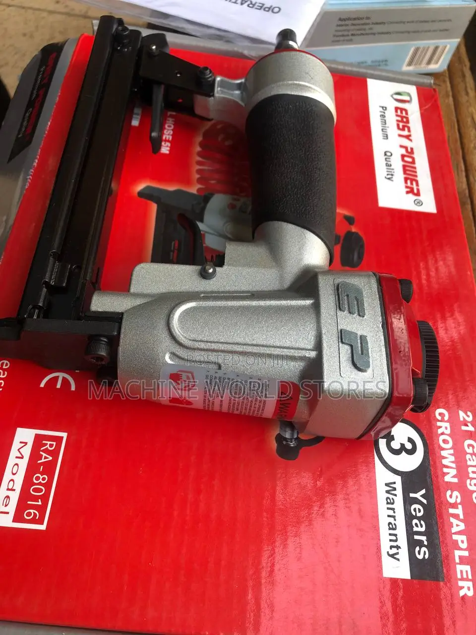 Stapling Gun With Hose (Easypower)
