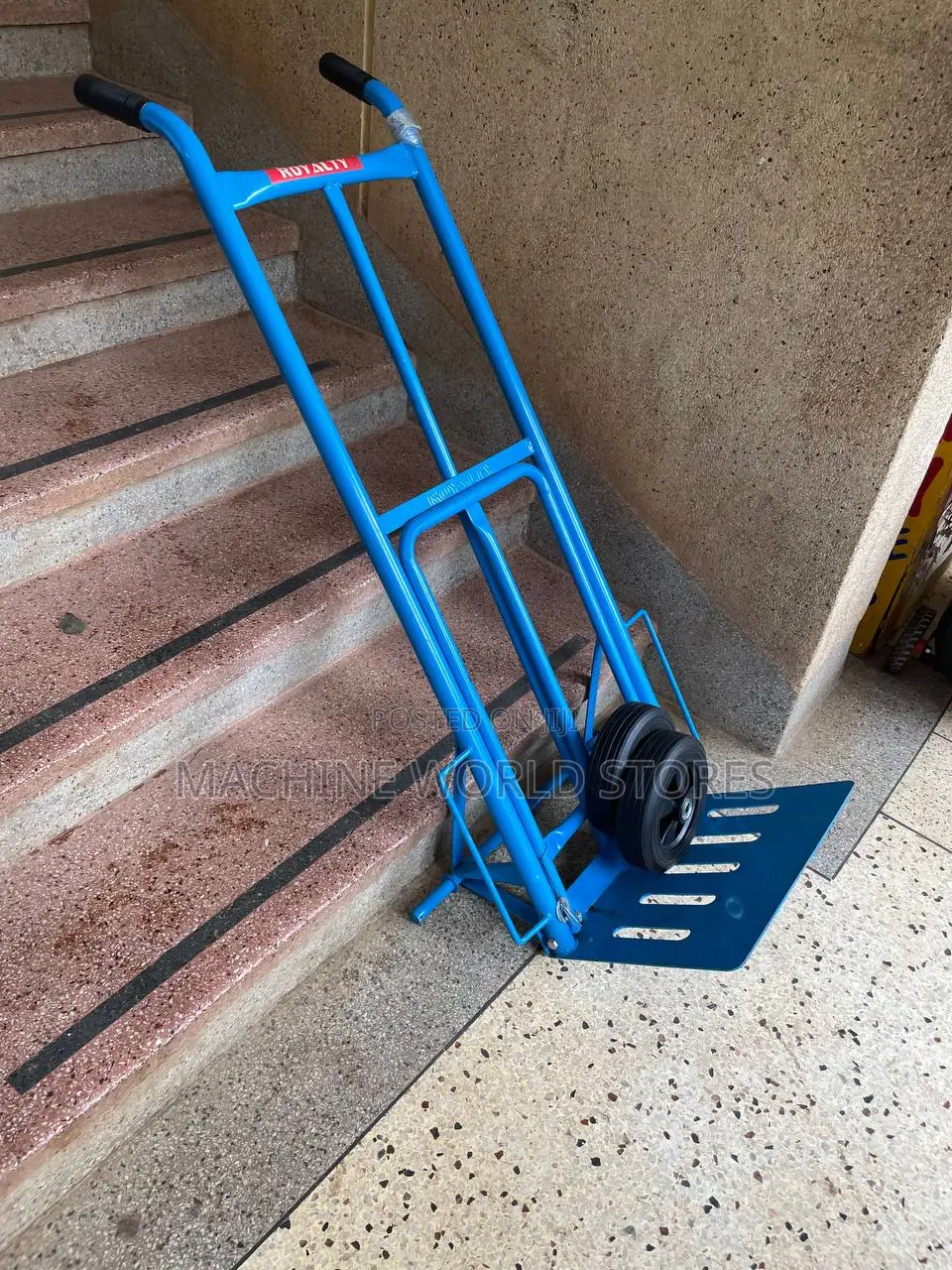 2 Wheeled Hand Trolley (Royalty)