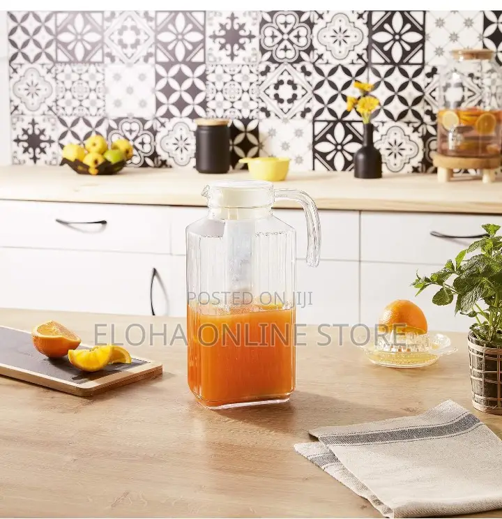 1.5litre Lined Glass Juice/Water Jug-Colorless