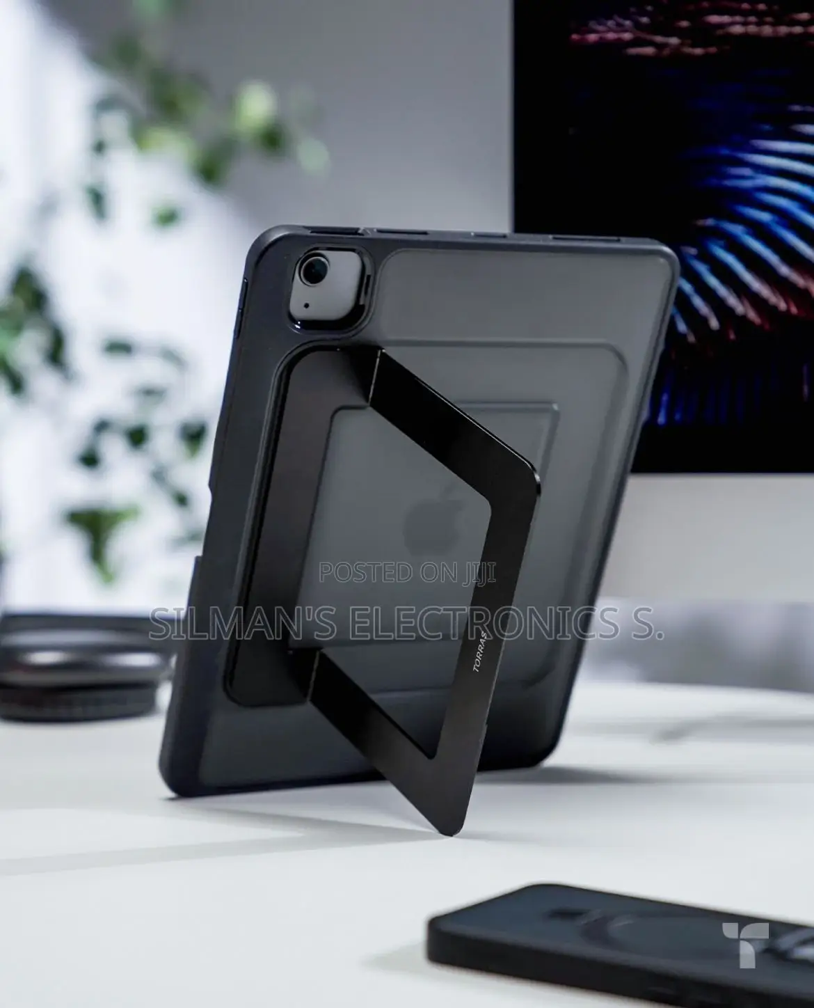 Torras Dual Stand Case for iPad