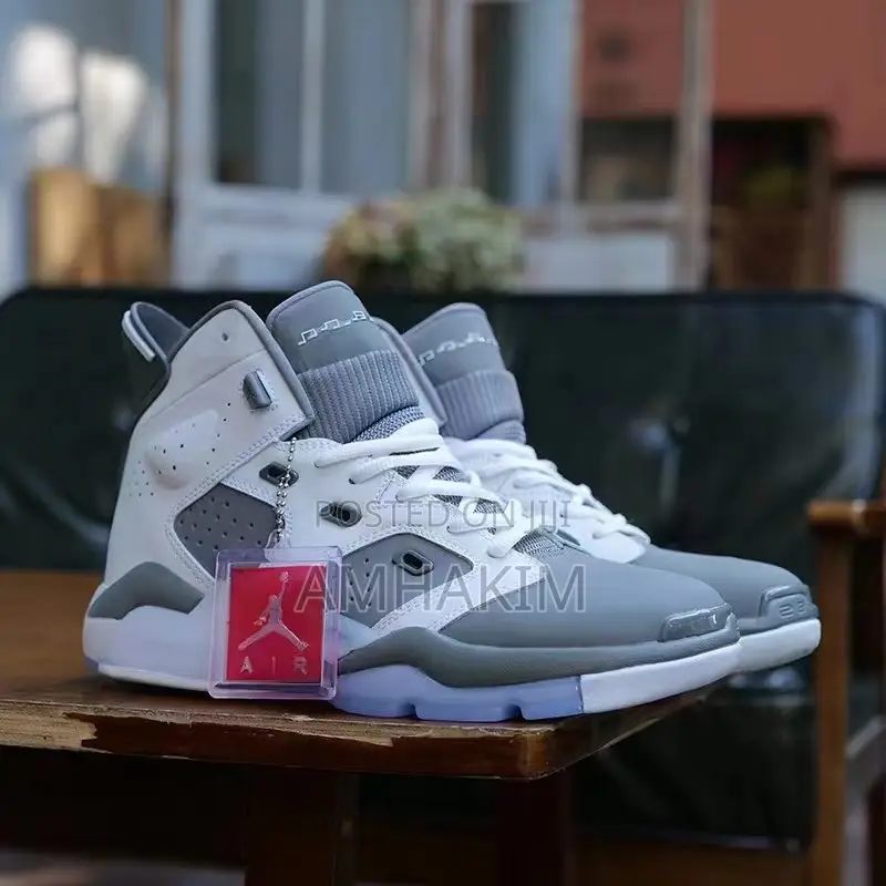 New Nike Jordan Vi in Stock