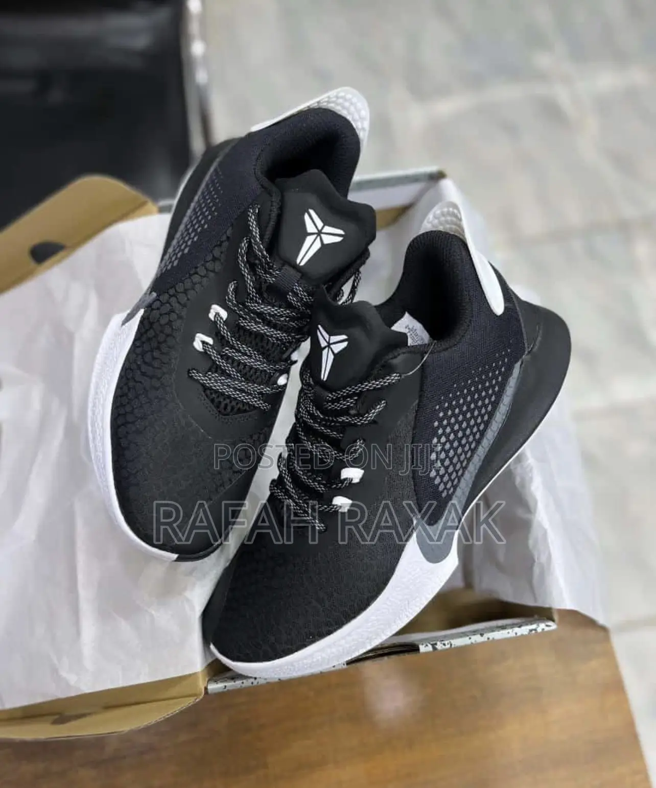 Original Unisex Nike Kobe Basketball Sneakers