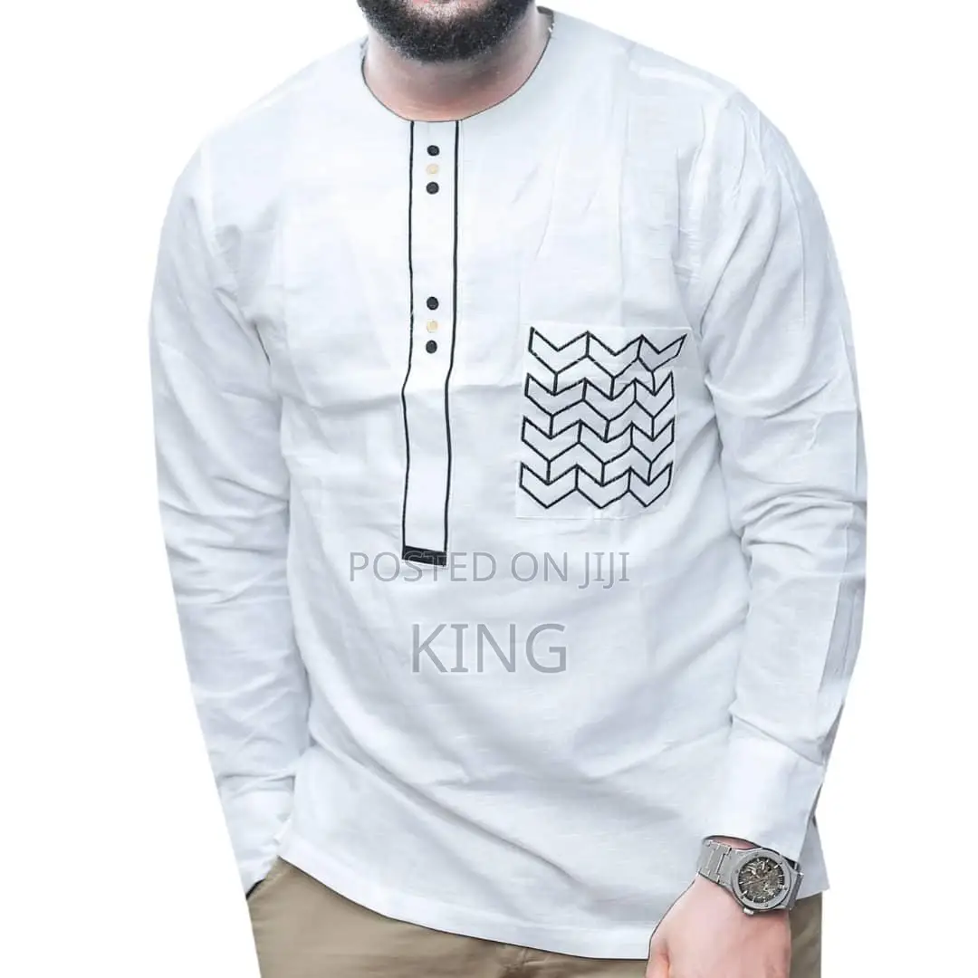 White Kaftan African Wear Shirt. (Long Sleeved)