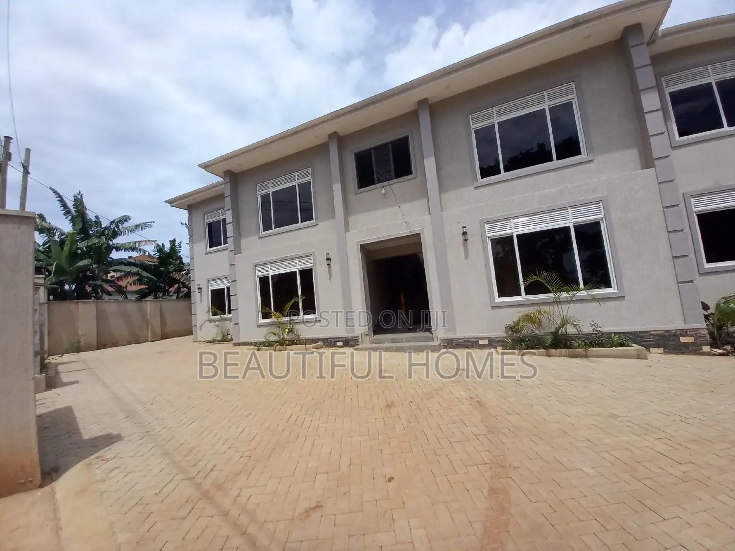 Furnished 2bdrm Apartment in Kira, Central Division for sale